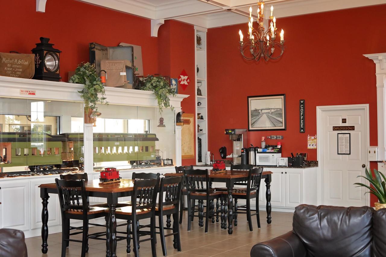 Depot Inn & Suites La Plata Eksteriør billede